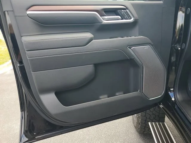 New 2026 Onyx Black GMC Denali image 8