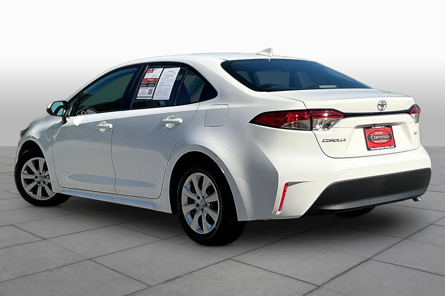 Used 2026 Ice Cap Toyota LE image 12