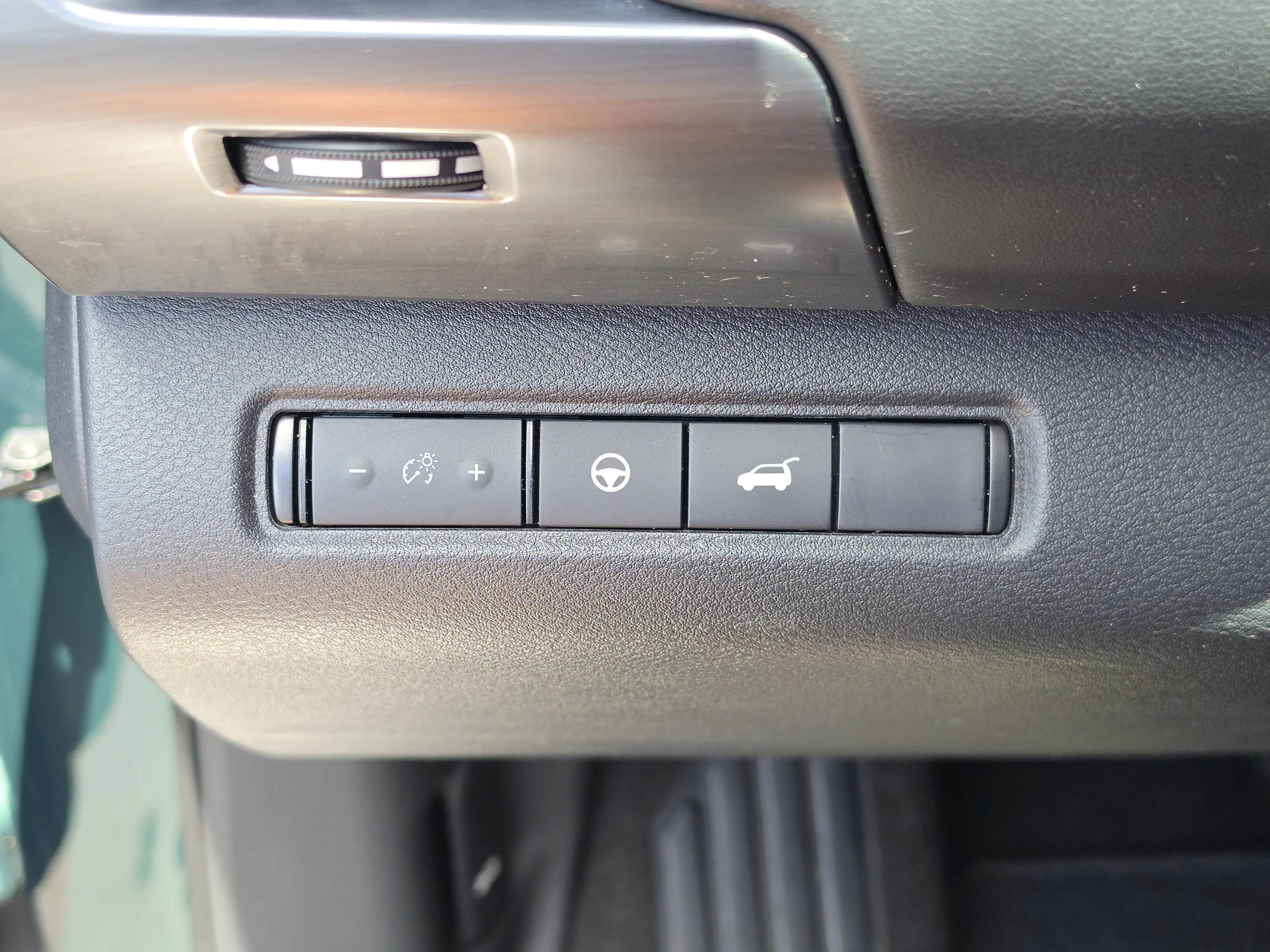 Used 2023 Obsidian Green Pearl Nissan SL image 33