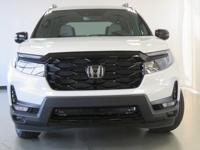 2023 Honda Passport 3.5 Elite 4WD Auto's photo
