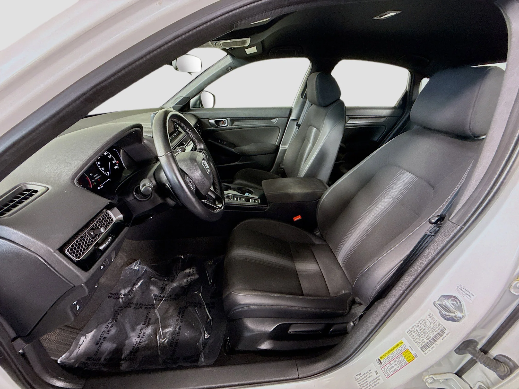 Used 2023 Platinum White Pearl Honda Sport image 18