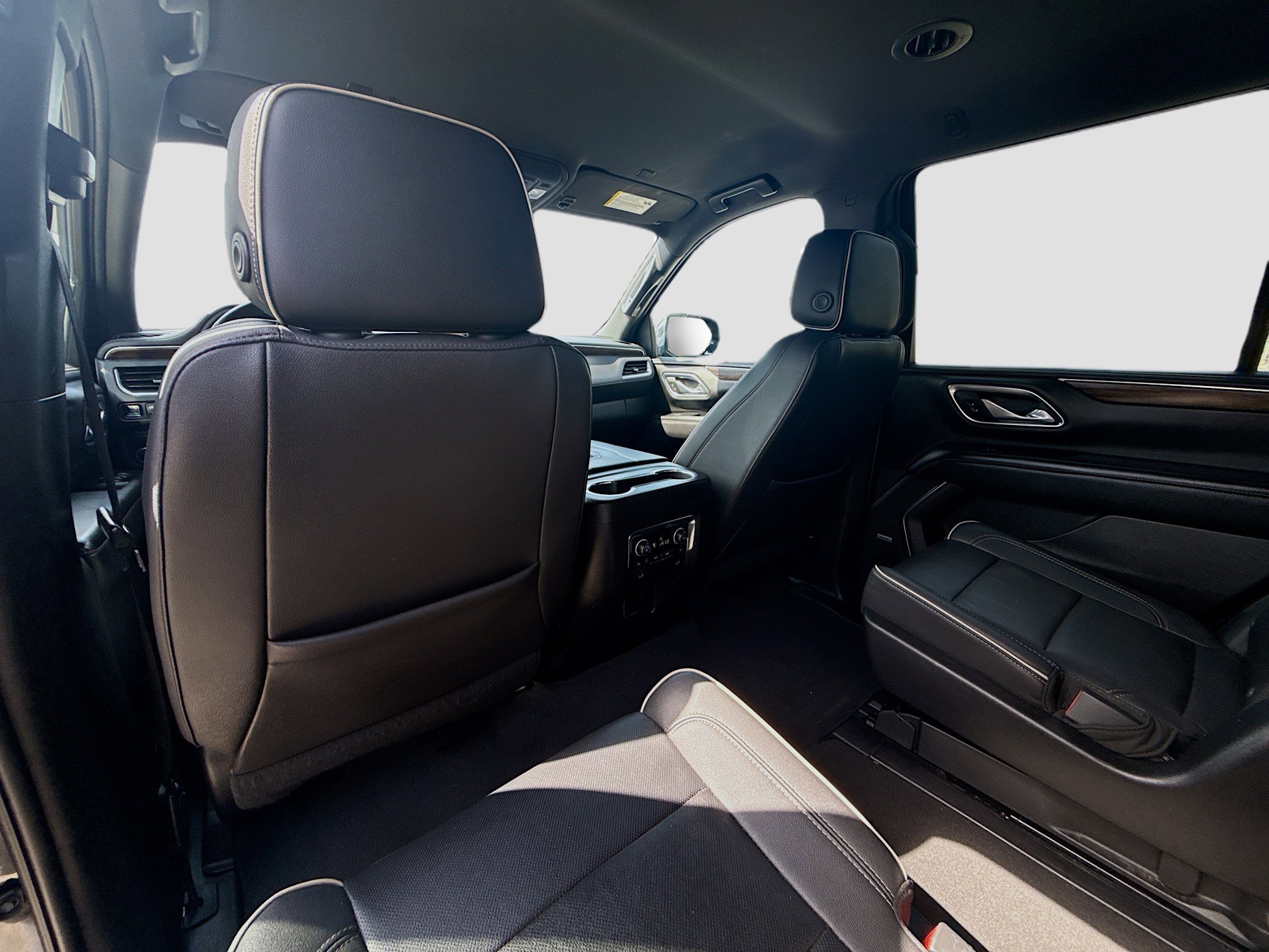 Used 2023 Black Chevrolet Premier image 22