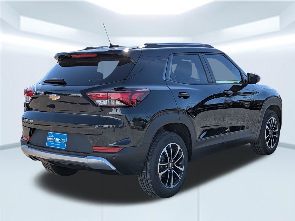 New 2026 Mosaic Black Metallic Chevrolet LT image 7
