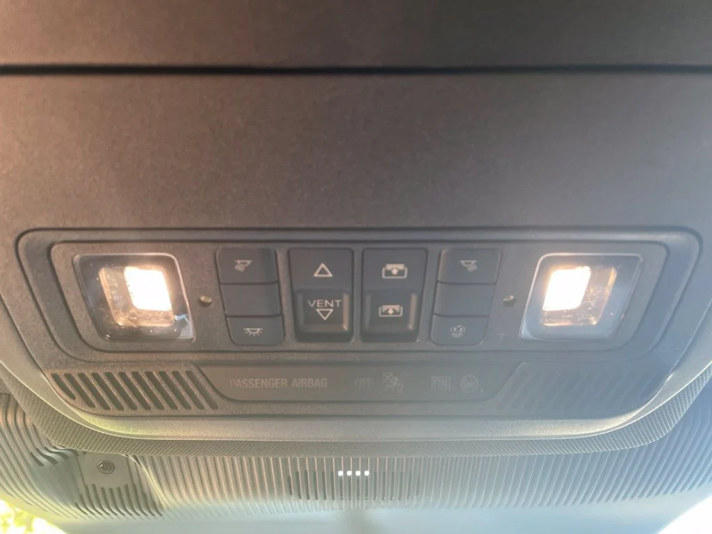 New 2027 CARBONIZED GRAY Ford ST-Line image 26