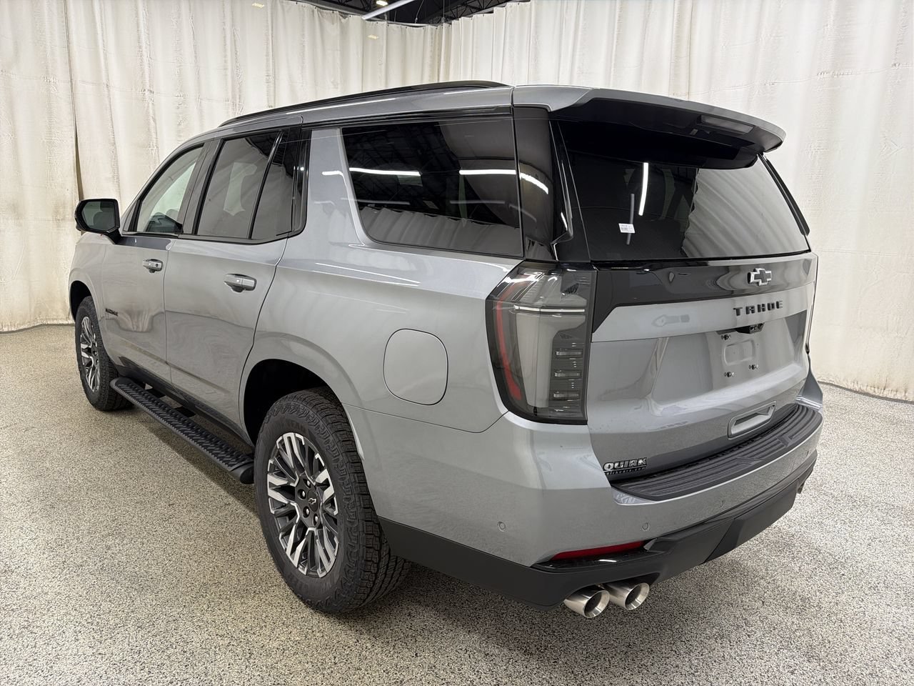 2026 Chevrolet Tahoe Z71 - Photo 9