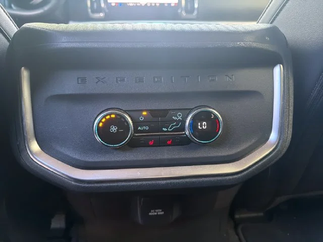 Used 2026 White Ford Platinum image 21