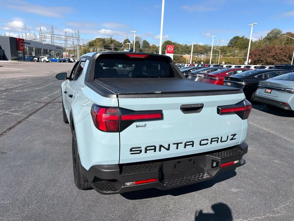 Used 2023 Blue Stone Hyundai SEL image 6
