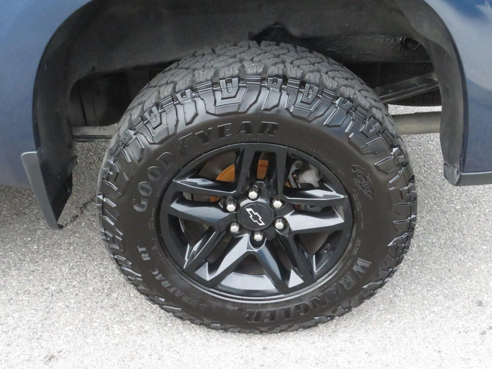 Used 2021 NORTHSKY BLUE METALLIC Chevrolet LT Trail Boss image 14