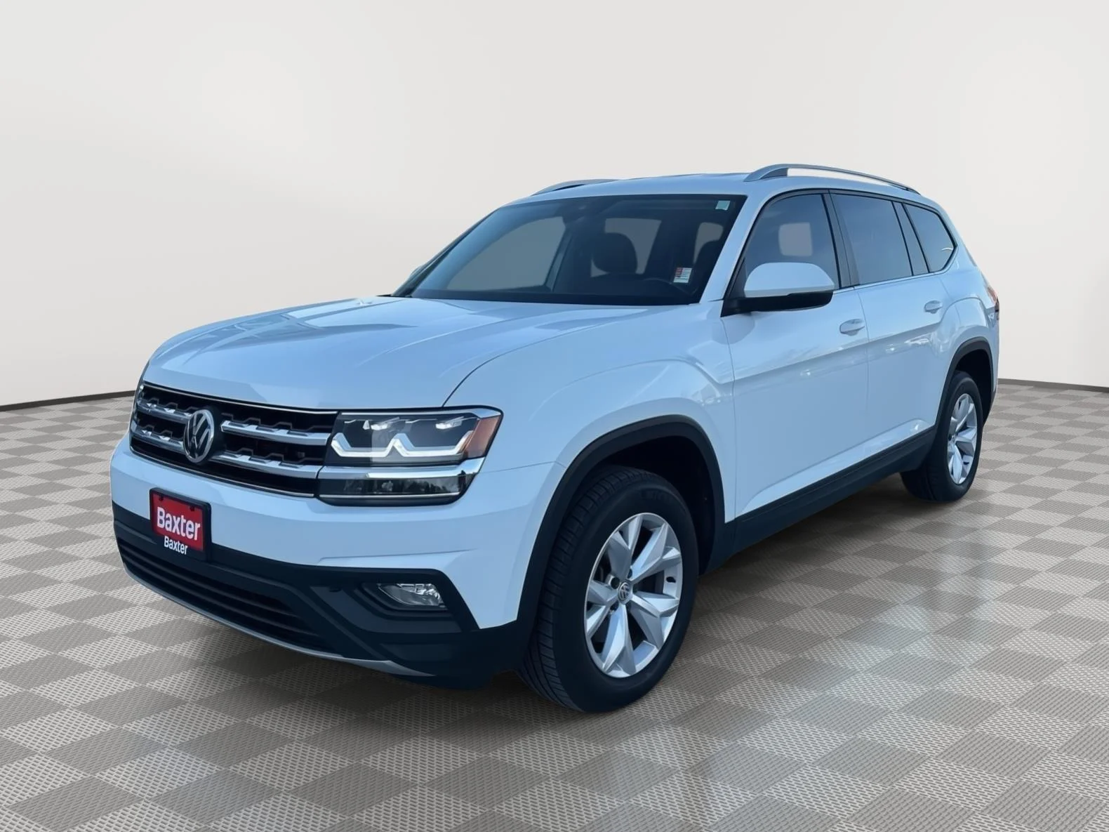 Used 2019 WHITE Volkswagen 3.6L V6 SE w/Technology image 4