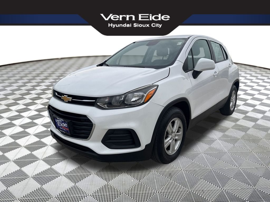 2018 Chevrolet Trax LS's photo