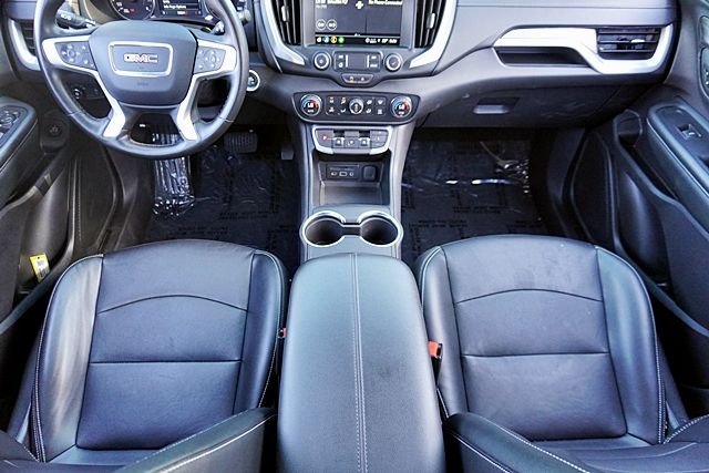 Used 2024 Silver GMC SLT image 19