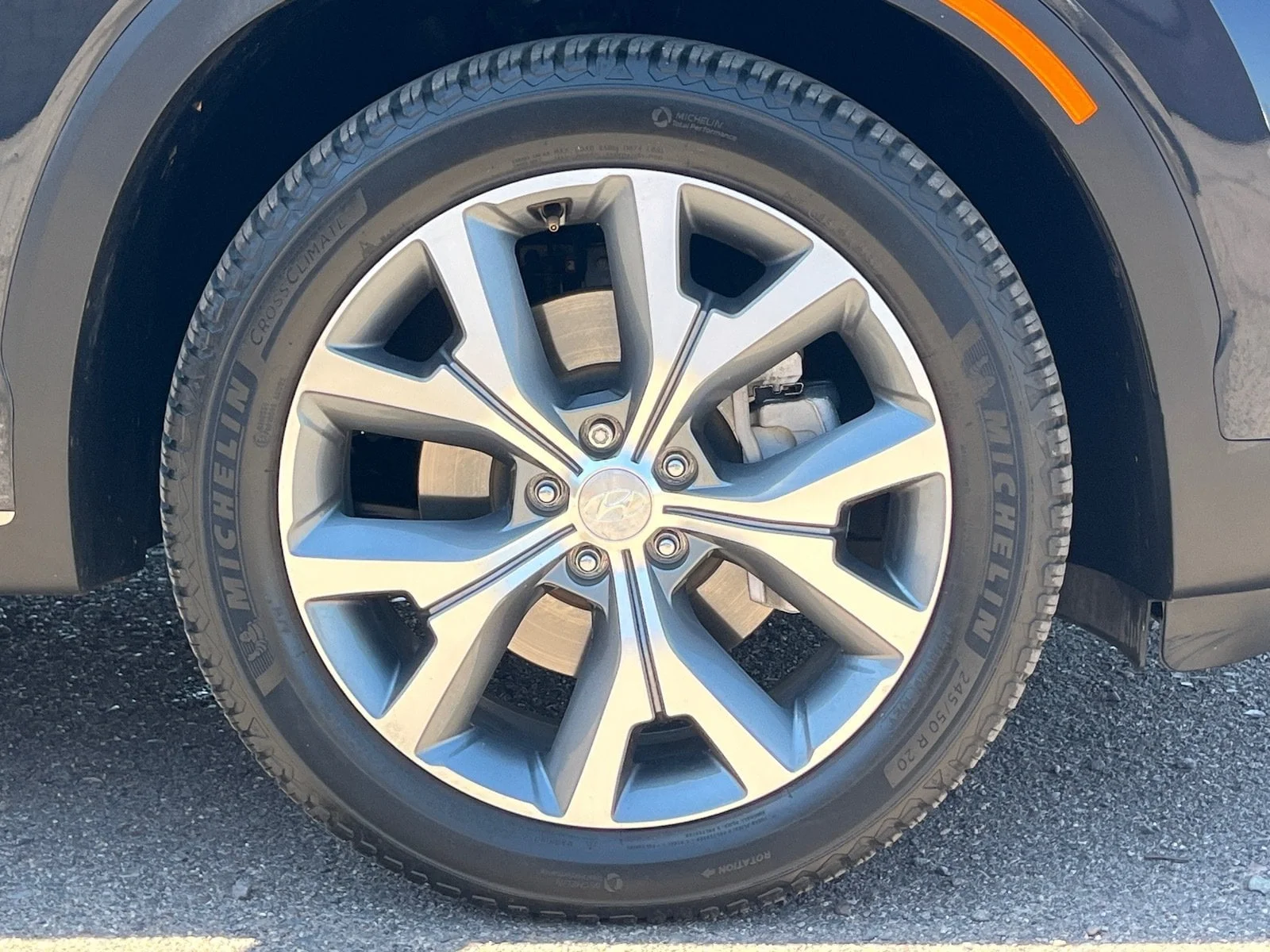 Used 2020 Moonlight Cloud Hyundai SEL image 7