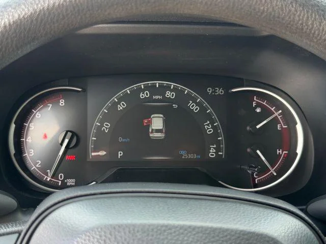 Certified Used 2025 ICE CAP Toyota LE image 18