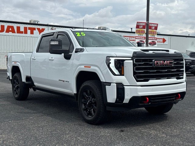 2025 GMC Sierra 2500HD AT4