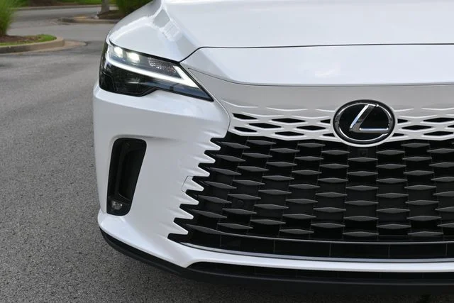 Certified Used 2025 EMINENT WHITE PEARL Lexus 350 Premium Plus image 14