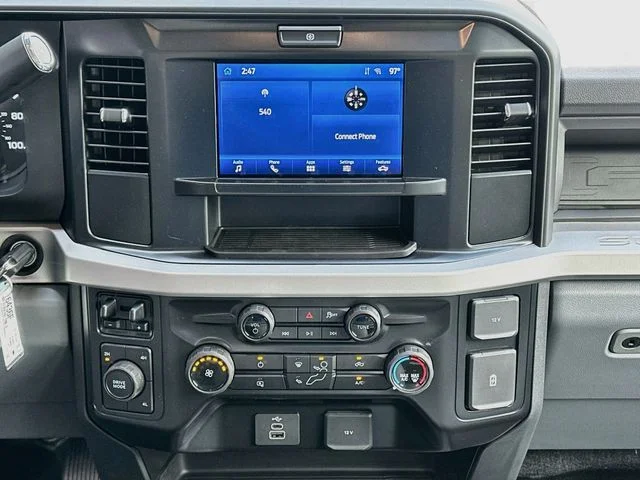 New 2027 White Ford XL image 15