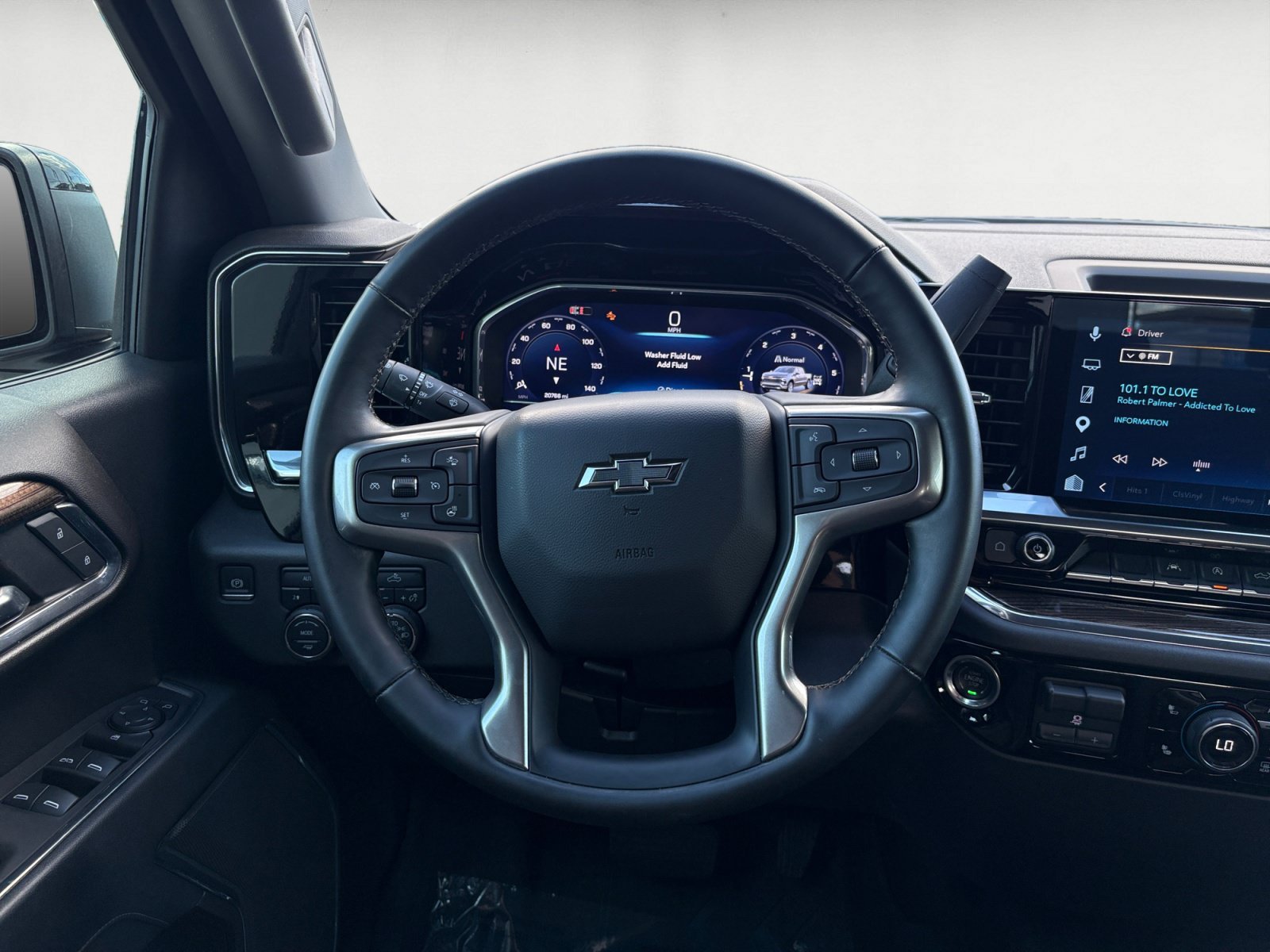 Used 2025 Gray Chevrolet RST image 11