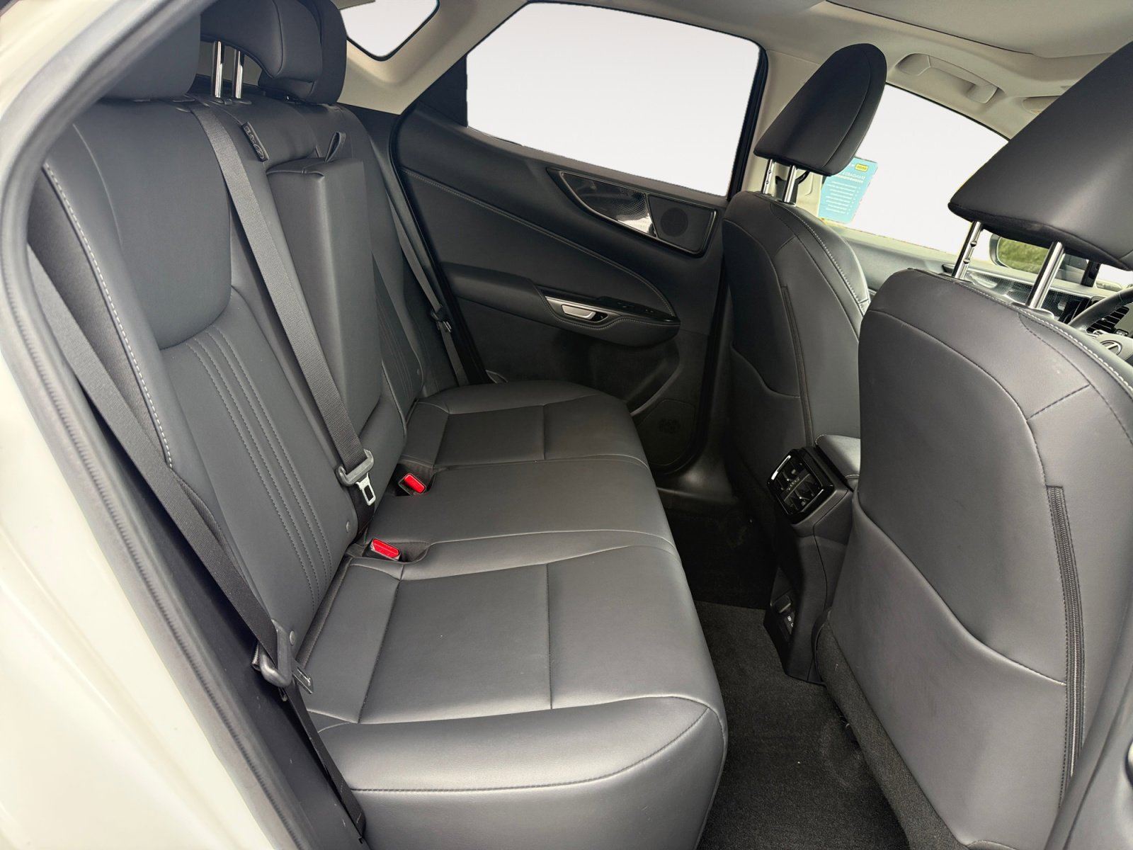Used 2024 White Pearl Lexus 250 Base image 18