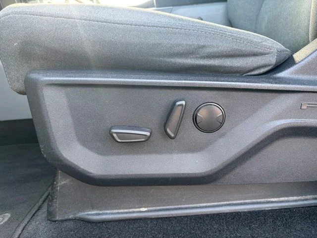 Used 2024 Gray Ford XLT image 10