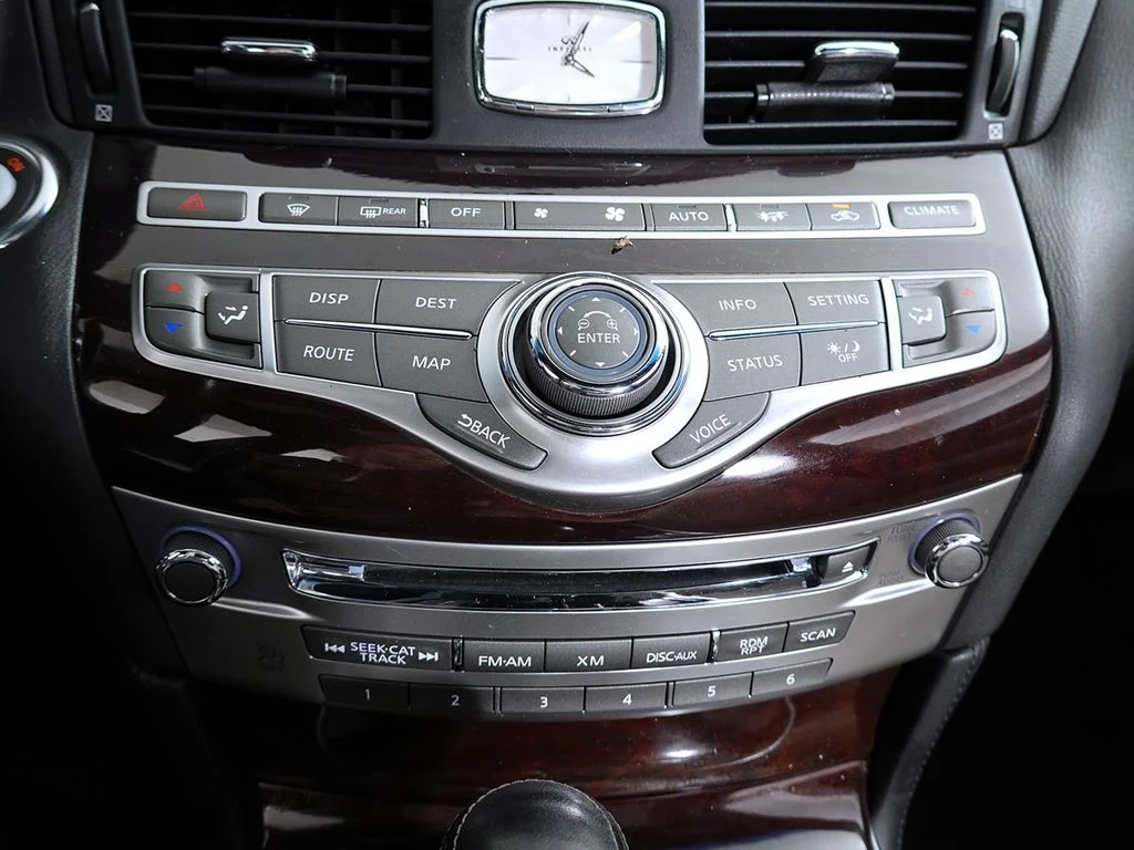 Used 2013 Gray INFINITI Base image 22