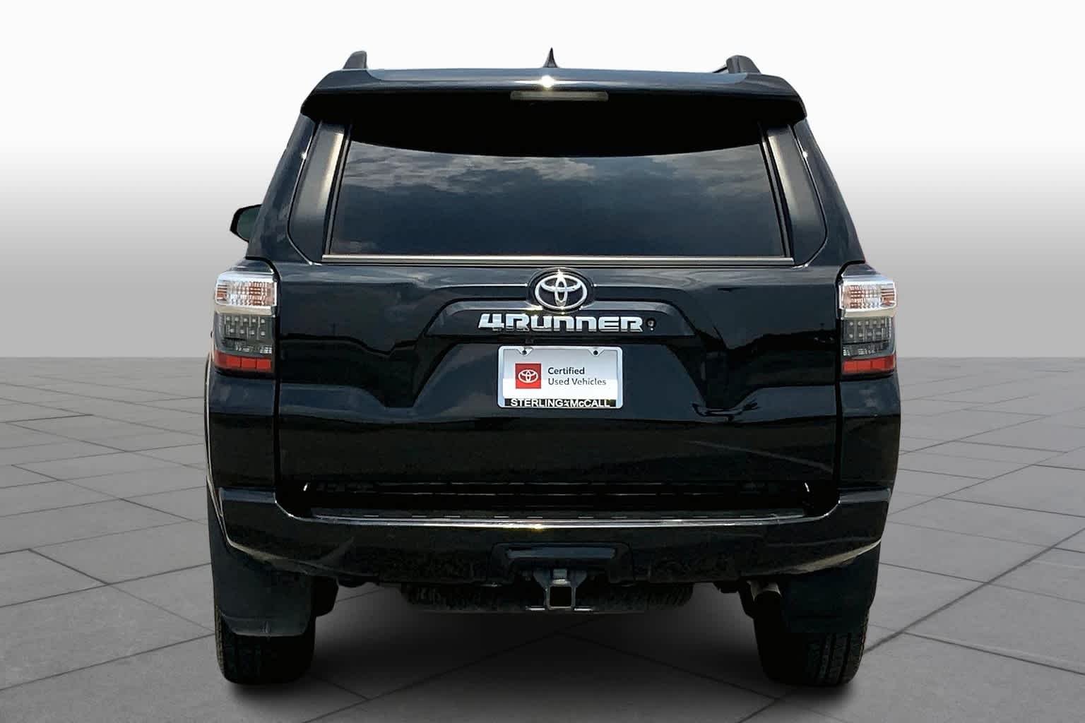 Used 2021 Midnight Black Metallic Toyota SR5 image 5