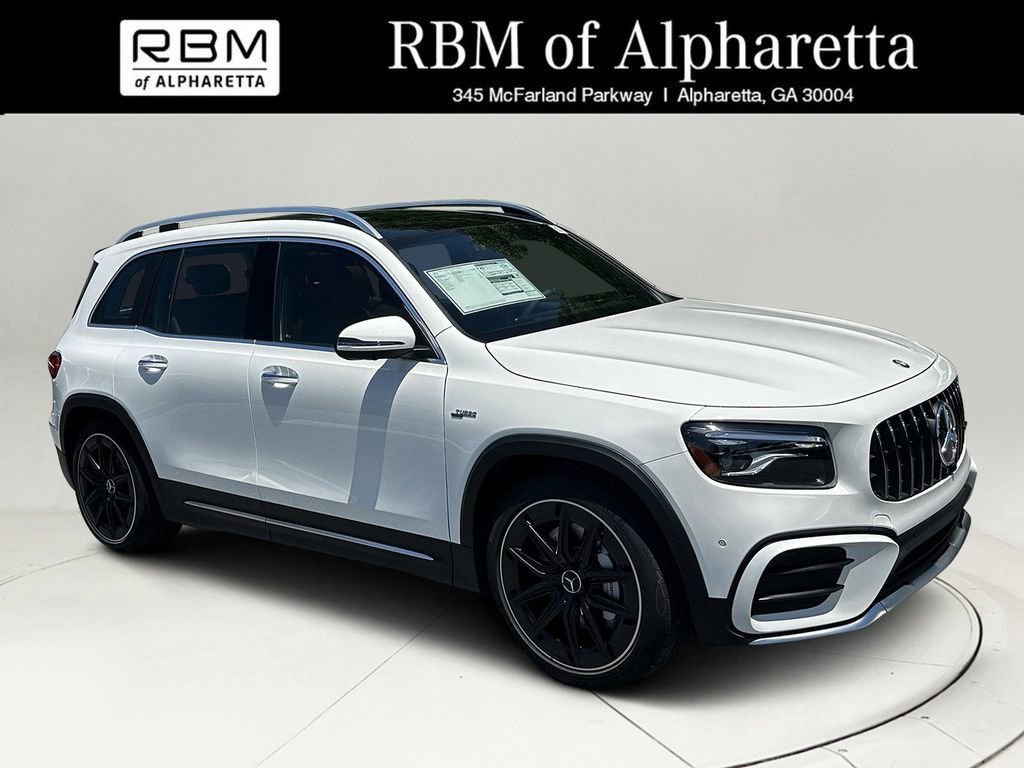 2026 Mercedes-Benz GLB GLB 35 AMG 4MATIC's photo