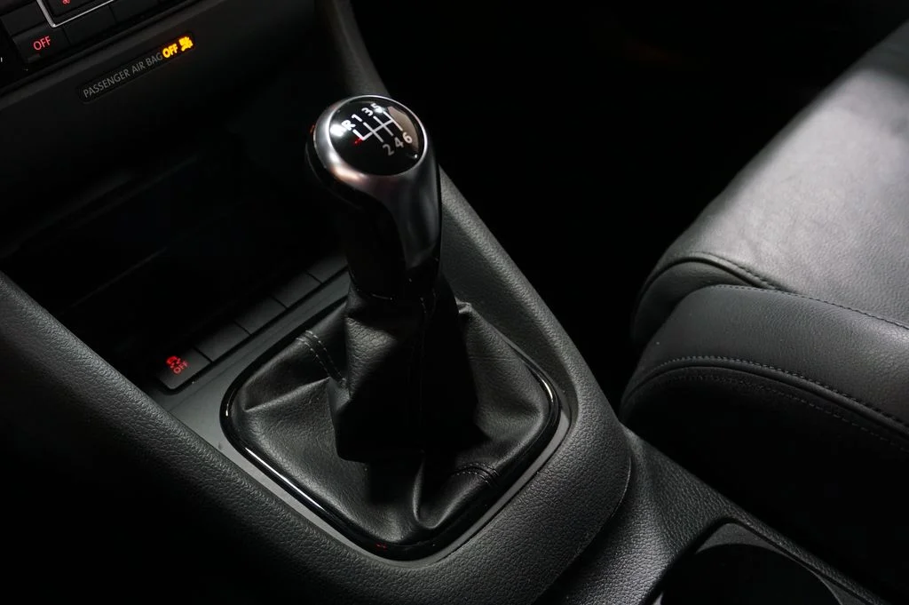 Used 2012 Candy White Volkswagen R image 12