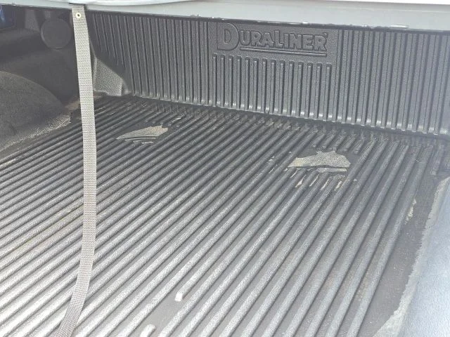 Used 2023 Blue Ford XLT image 11
