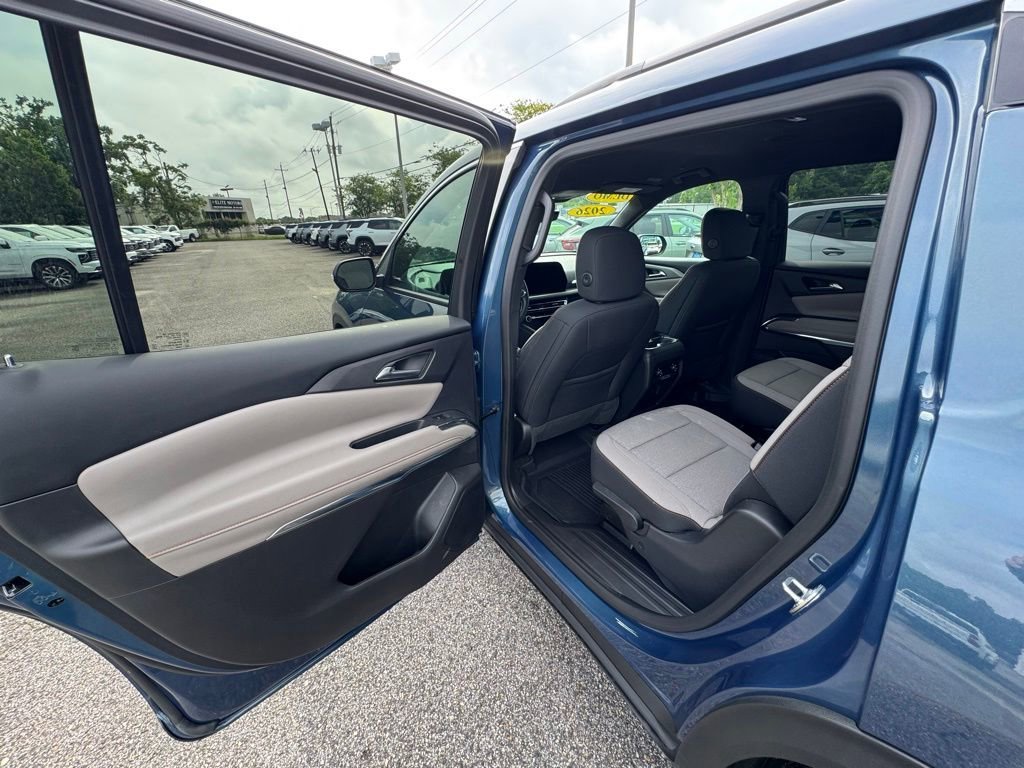 2026 Chevrolet Traverse LT - Photo 18