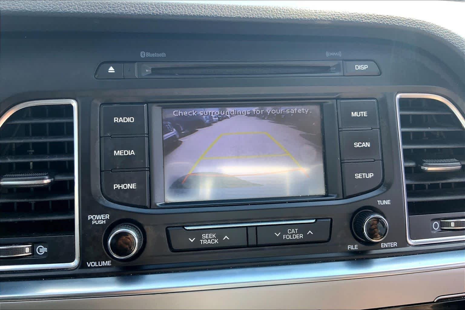 Used 2015 Quartz White Pearl Hyundai 2.4L Sport image 29