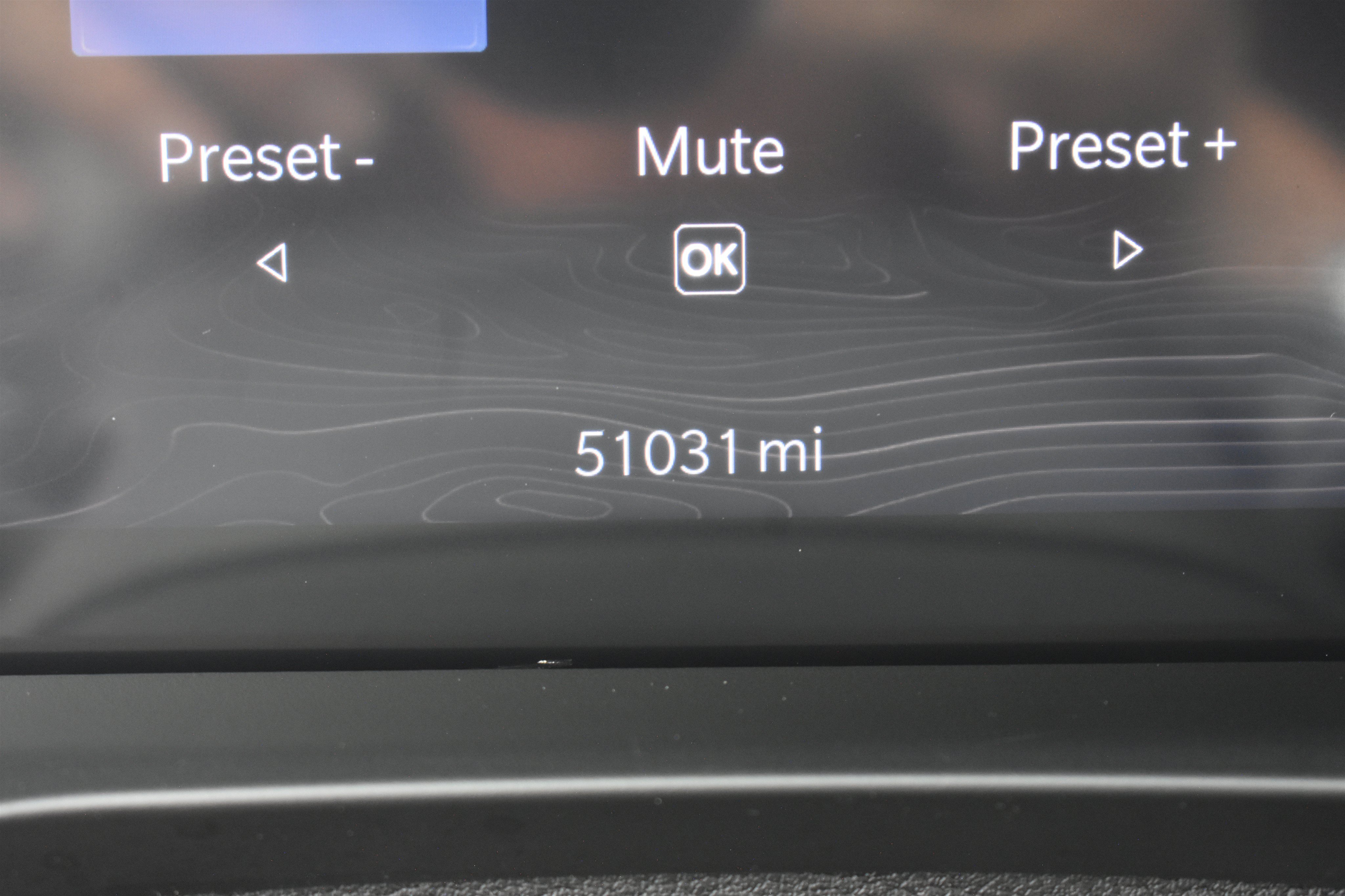 Used 2024 Diamond Black Crystal Pearlcoat Jeep Altitude image 22