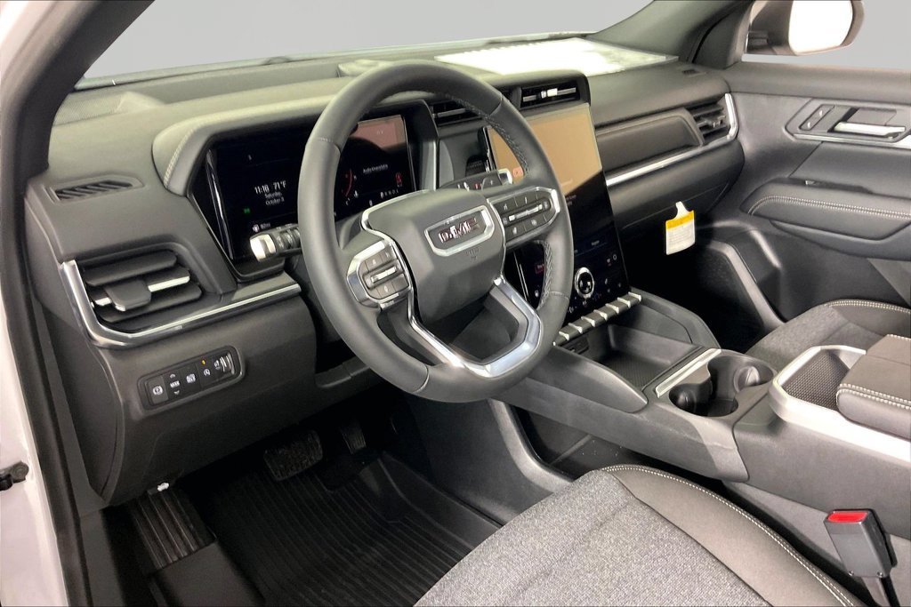 New 2027 Summit White GMC Elevation image 7
