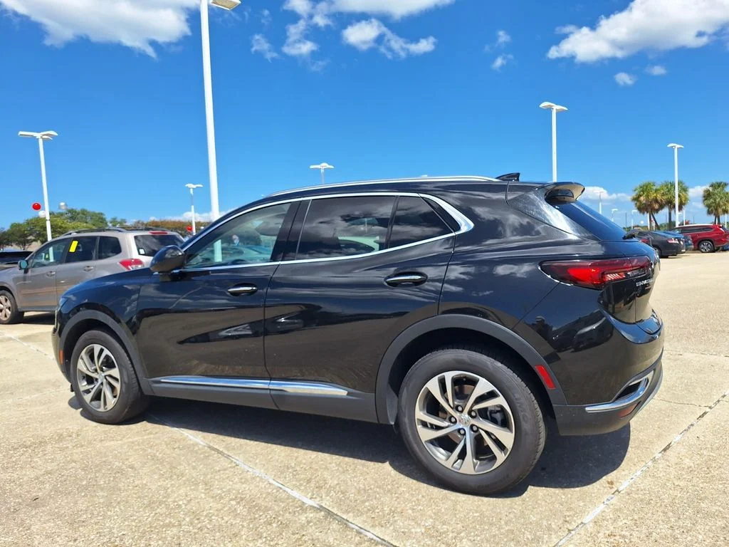 Used 2023 Black Buick Essence image 7