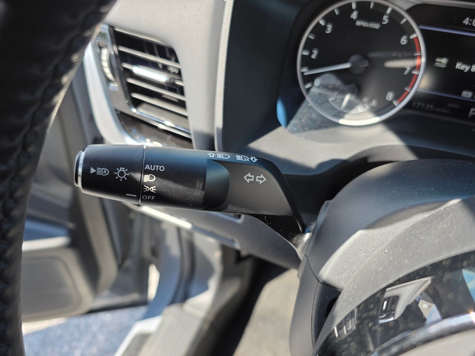 Used 2023 Gray Nissan SL image 44