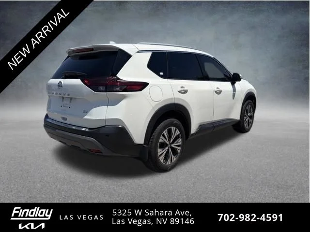 Used 2021 White Nissan SV image 5