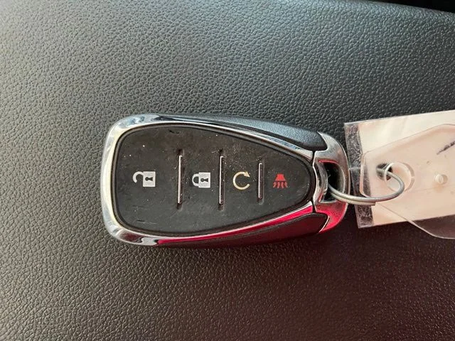 Used 2024 White Chevrolet LT image 30