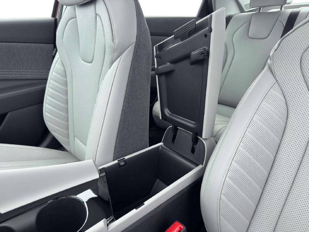 New 2026 Gray Hyundai Limited image 38