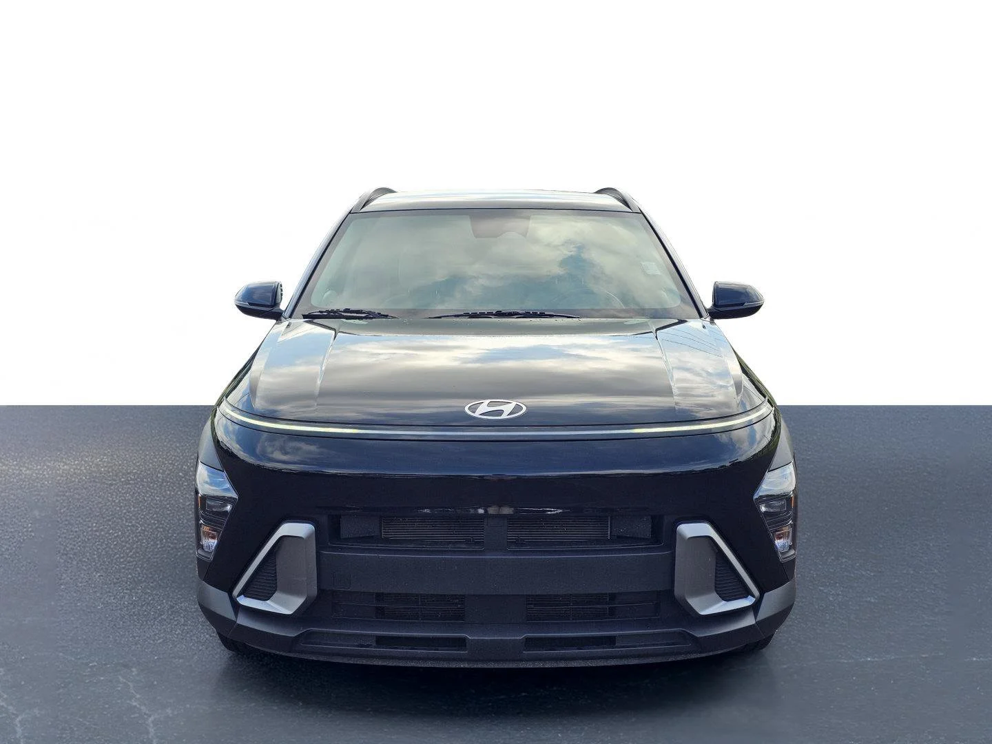 Used 2025 Abyss Black Pearl Hyundai SEL image 2