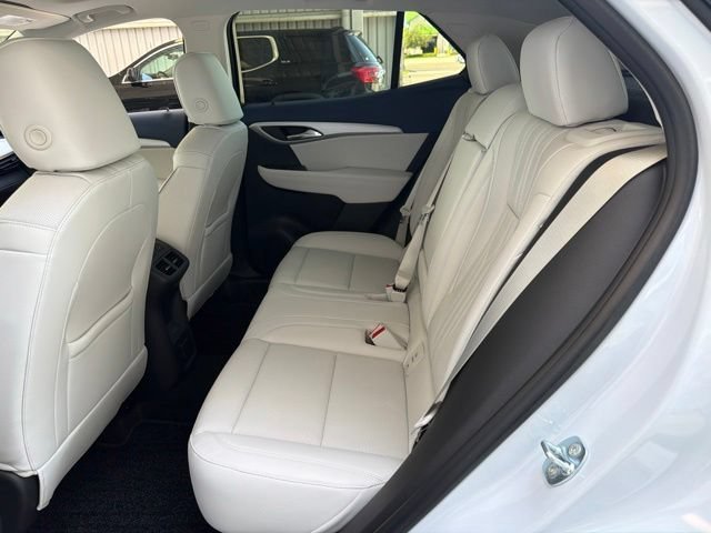 New 2026 Iridescent White Tricoat Buick Avenir image 15