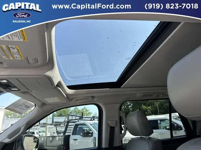 Used 2025 White Ford Active image 22