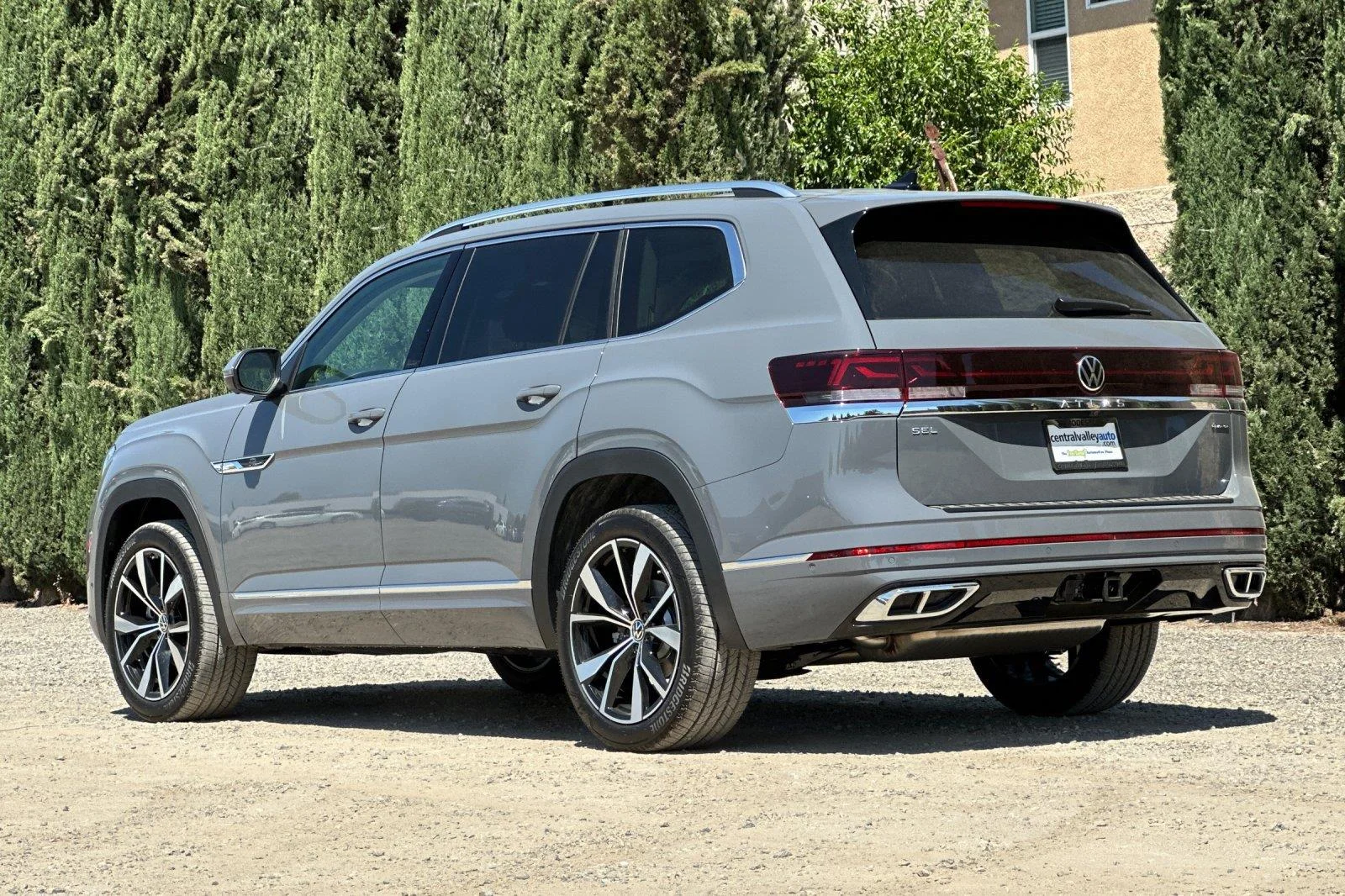 New 2026 Pure Gray Volkswagen 2.0T SEL Premium R-Line image 6