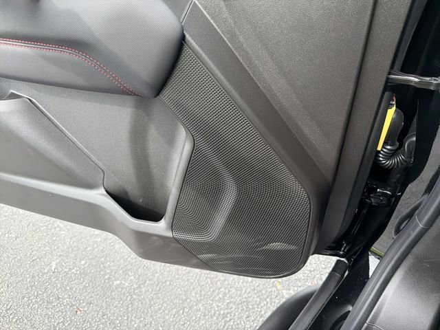 2026 Chevrolet Colorado Z71 - Photo 23