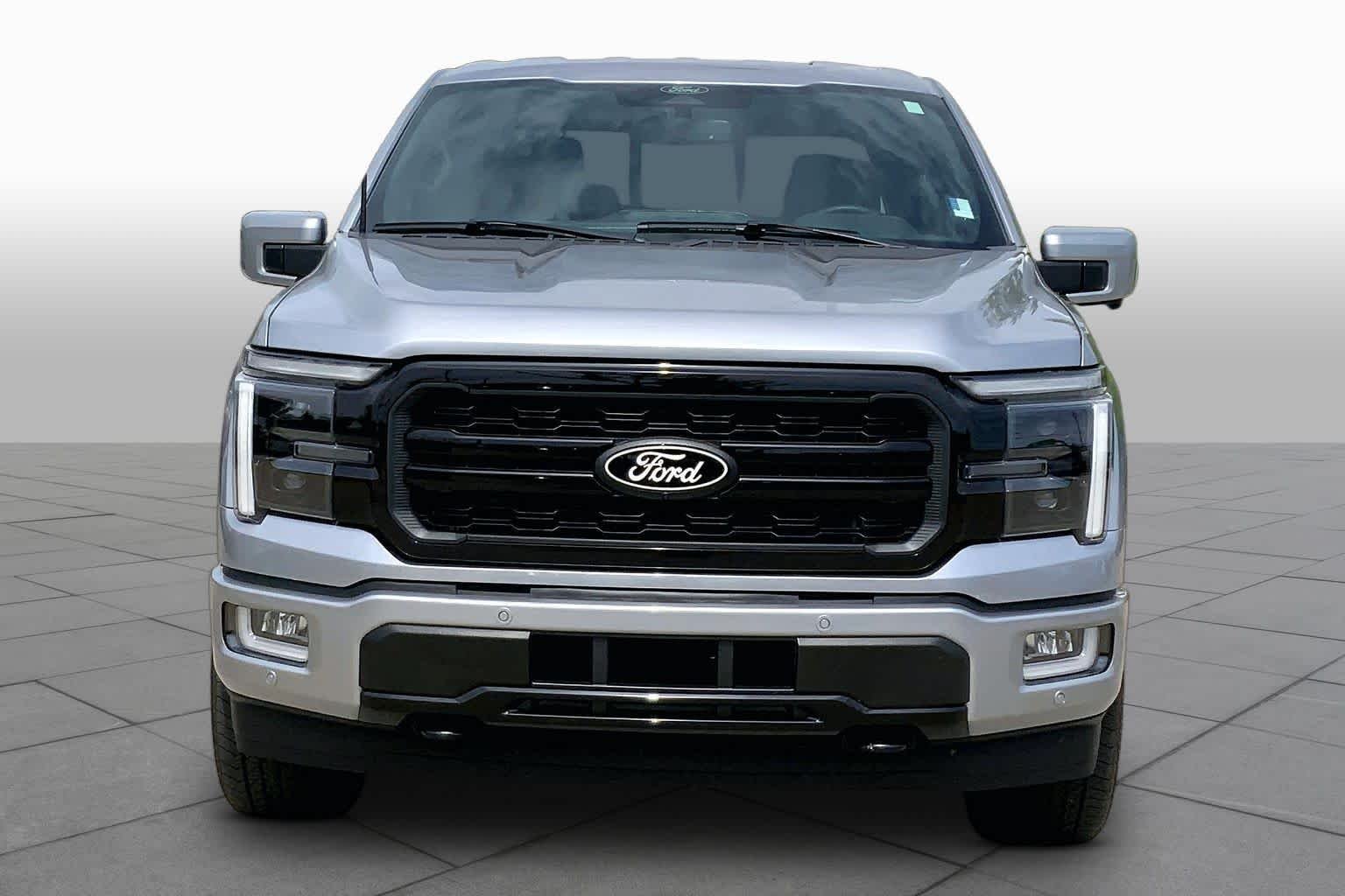 Used 2024 Iconic Silver Metallic Ford LARIAT image 3