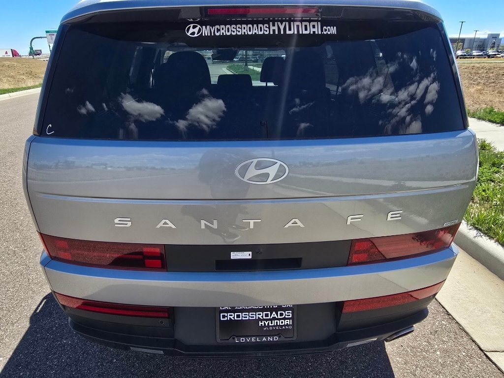 Used 2026 Shimmering Silver Hyundai SE image 5