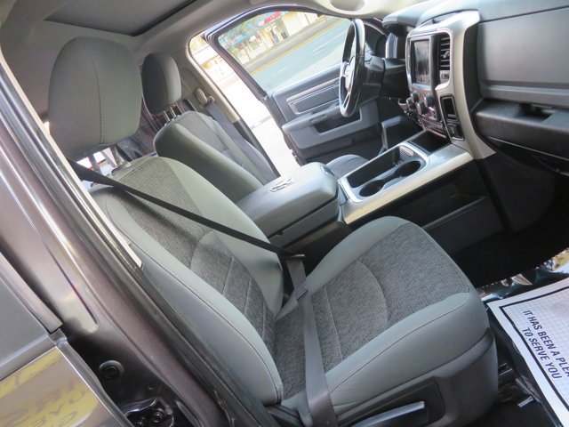 Used 2019 Granite Crystal Metallic Clearcoat Ram Warlock image 12