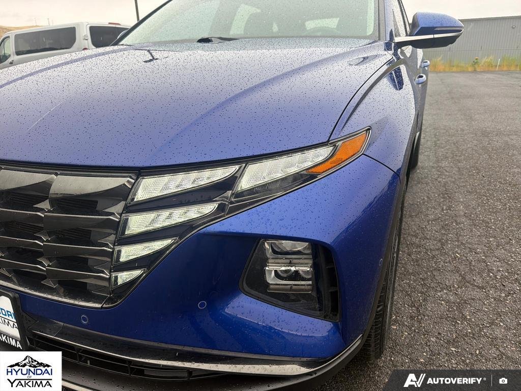 Used 2022 Phantom Black Hyundai Limited image 8