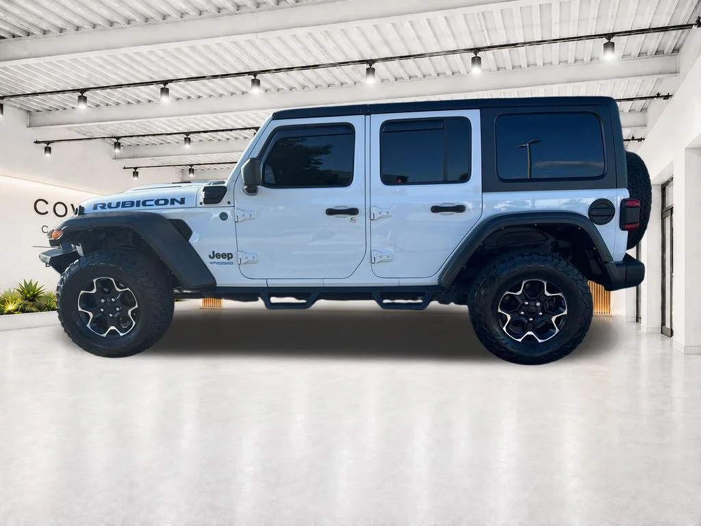 Used 2022 White Jeep Unlimited Rubicon 4xe image 9