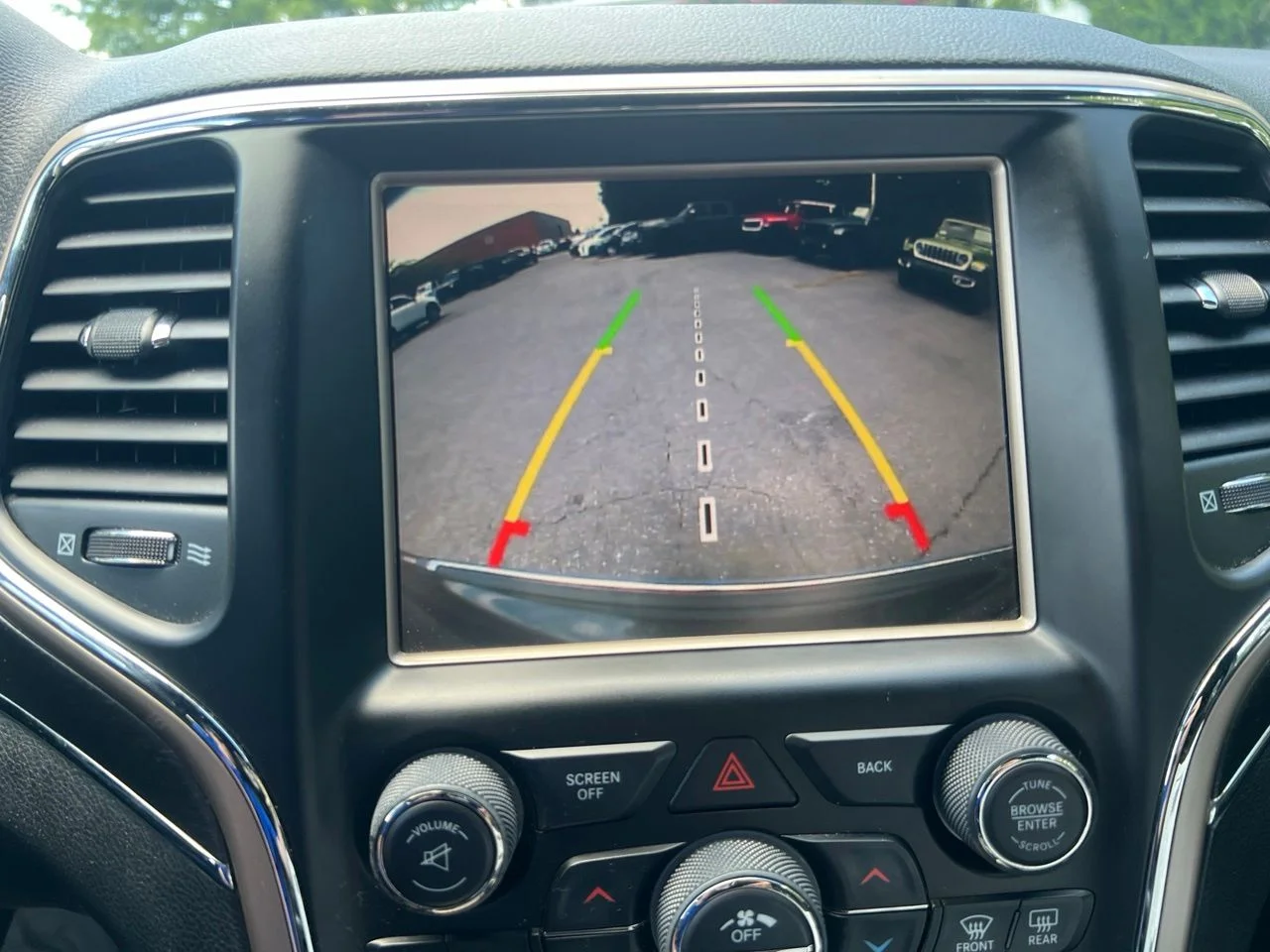 Used 2015 Gray Jeep Limited image 29