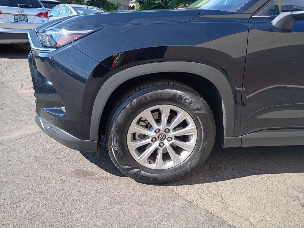 2025 Toyota Grand Highlander XLE - Photo 8