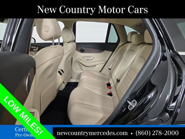 Certified Used 2022 Black Mercedes-Benz GLC 300 image 18